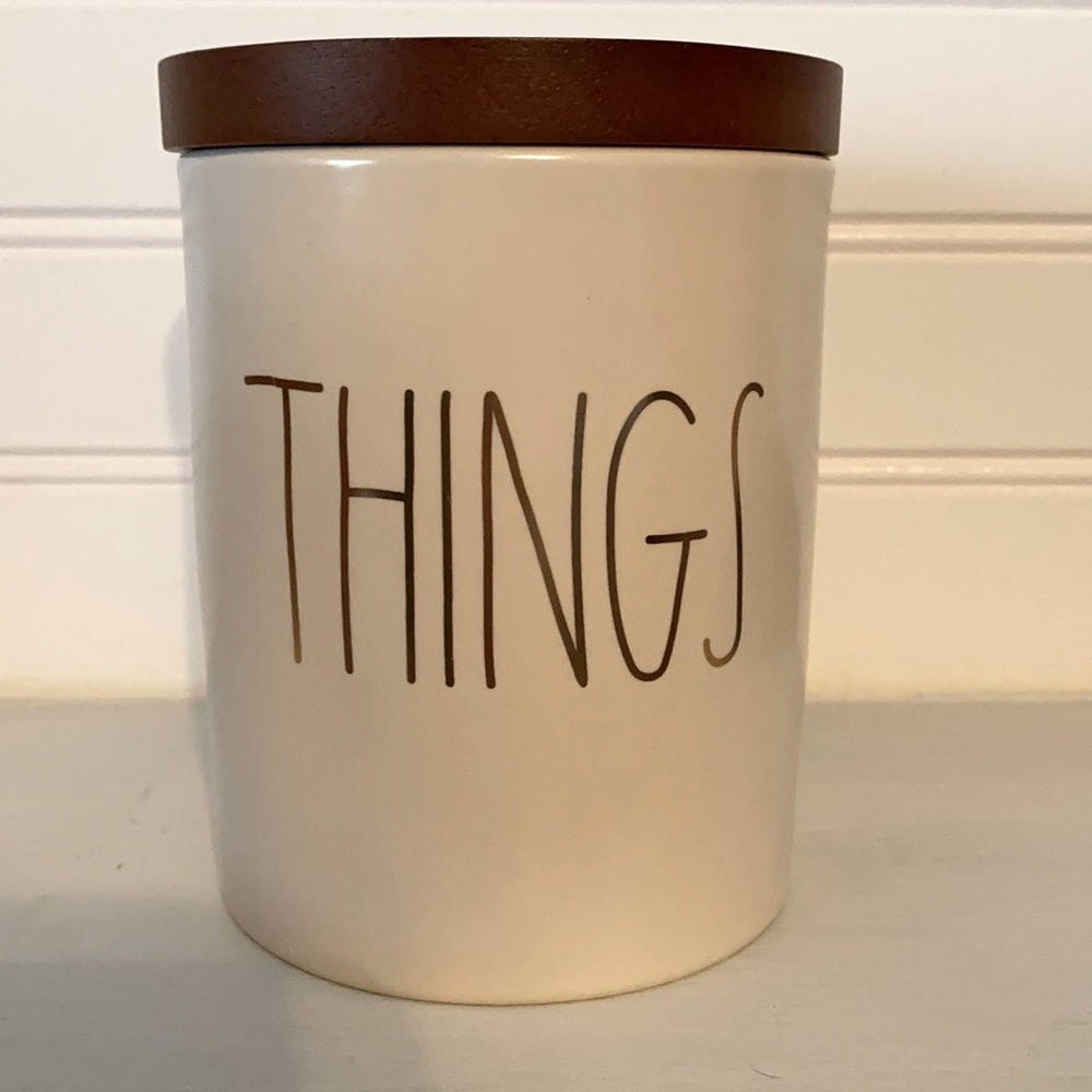 Rae Dunn “THINGS” round jar.